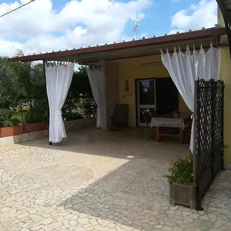 Gelsomino Corsano (Apulia)