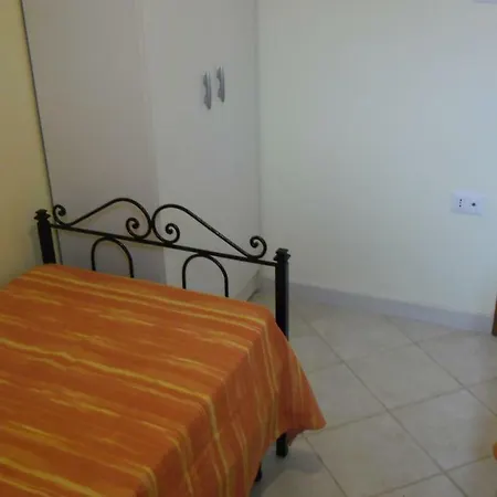 Holiday home Gelsomino